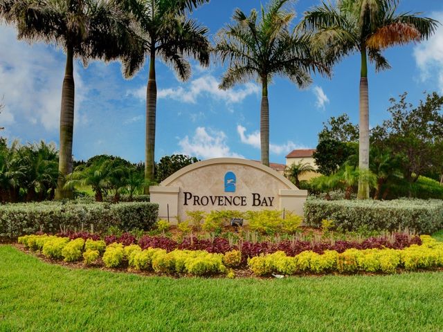 1233 Normandie Way, Vero Beach, FL 32960