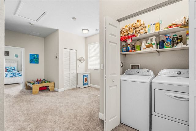 1233 Normandie Way, Vero Beach, FL 32960