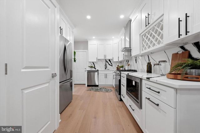 511 N 37TH ST, Philadelphia, PA 19104