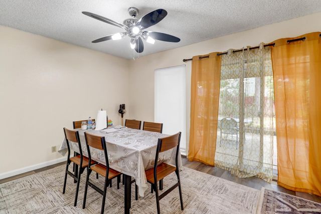 2716 Independence, West Sacramento, CA 95691
