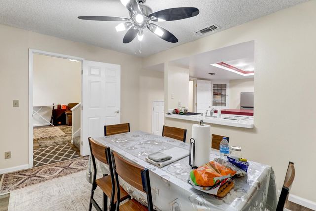 2716 Independence, West Sacramento, CA 95691