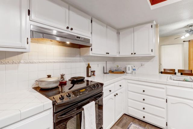 2716 Independence, West Sacramento, CA 95691