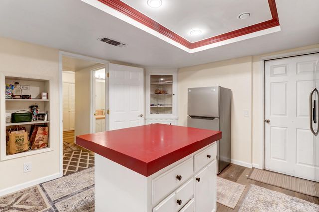 2716 Independence, West Sacramento, CA 95691