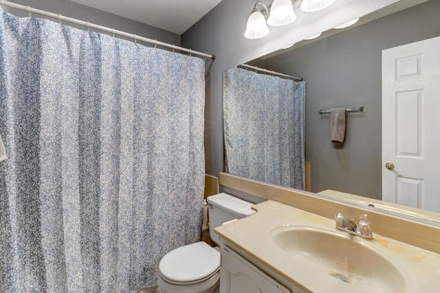 2716 Independence, West Sacramento, CA 95691