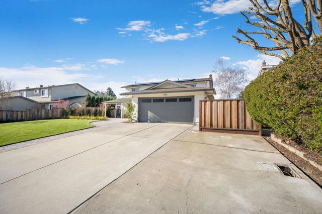 15605 La Mar Drive, Morgan Hill, CA 95037