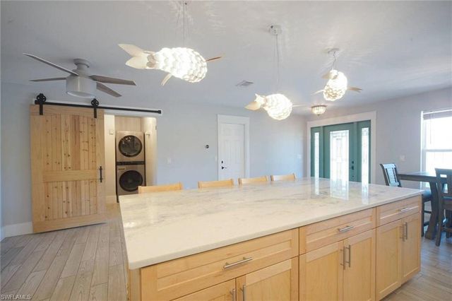 2560 Rose AVE, St. James City, FL 33956