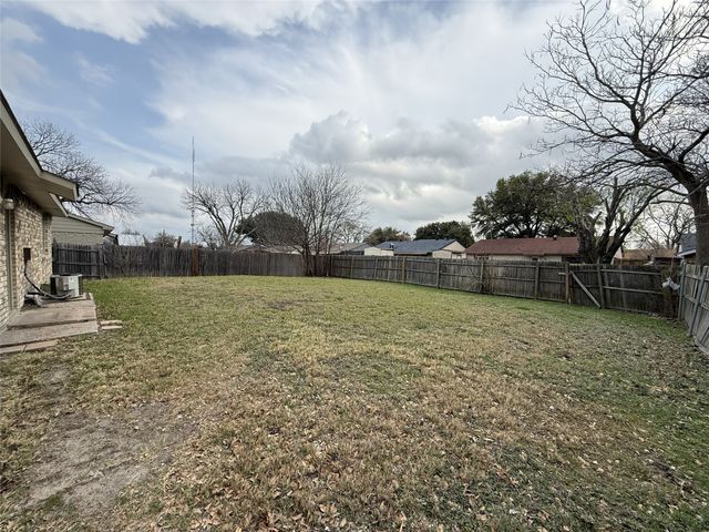 4210 Blue Creek Drive, Garland, TX 75043