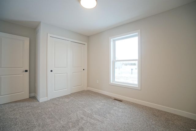 445 N Eastfield Circle, Milford, IN 46542