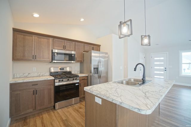 445 N Eastfield Circle, Milford, IN 46542