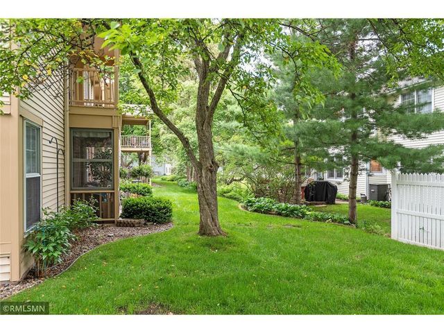 7555 W 110th Street, Bloomington, MN 55438