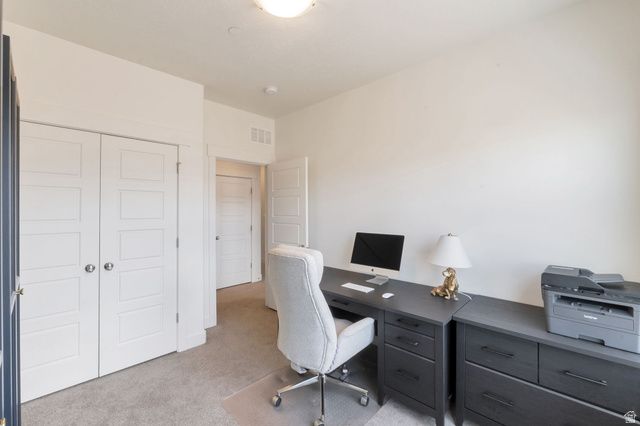 5084 W DUCKHORN DR, South Jordan, UT 84009