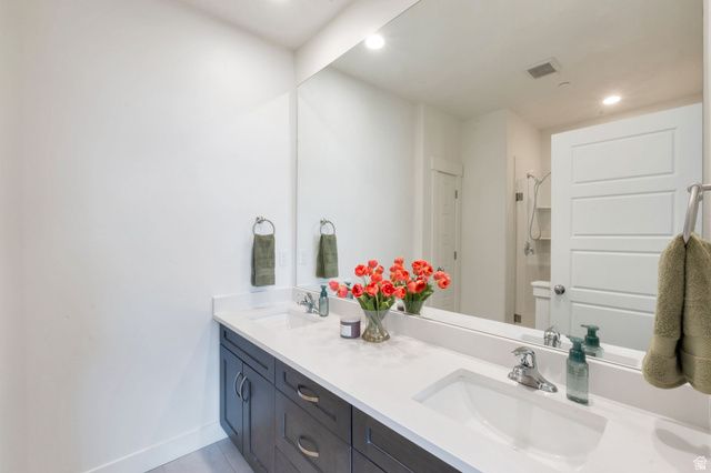 5084 W DUCKHORN DR, South Jordan, UT 84009