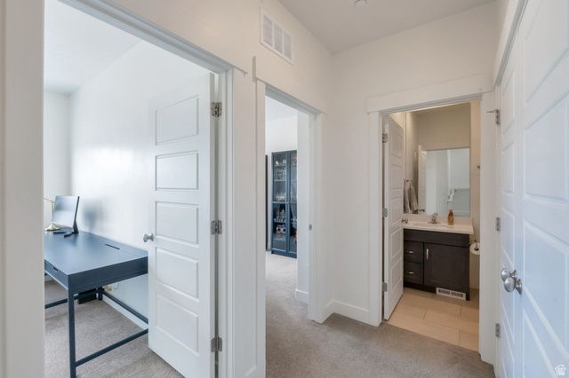 5084 W DUCKHORN DR, South Jordan, UT 84009