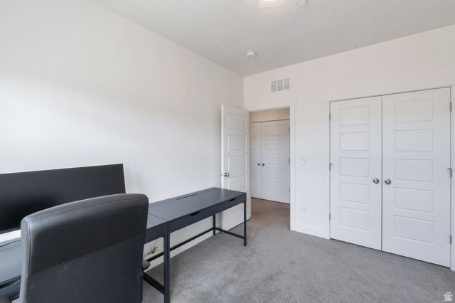 5084 W DUCKHORN DR, South Jordan, UT 84009
