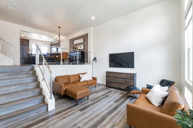 5084 W DUCKHORN DR, South Jordan, UT 84009