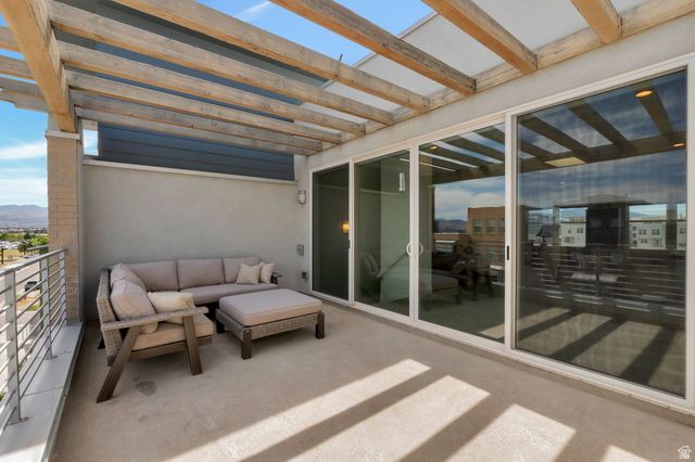 5084 W DUCKHORN DR, South Jordan, UT 84009