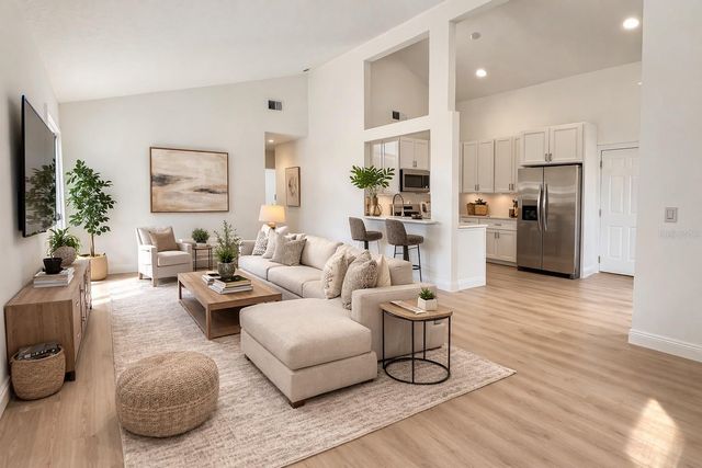 3832 PEBBLE COURT, Palm Harbor, FL 34684