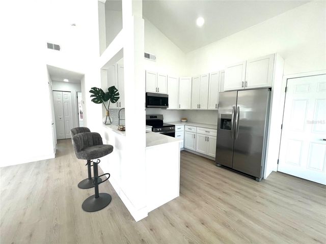 3832 PEBBLE COURT, Palm Harbor, FL 34684