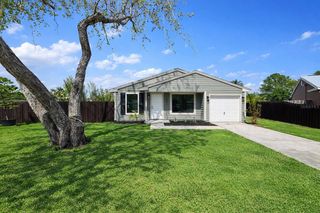 3832 PEBBLE COURT, Palm Harbor, FL 34684