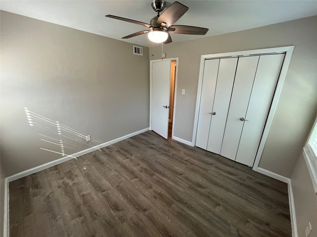 936 Bluewood Drive, Dallas, TX 75232