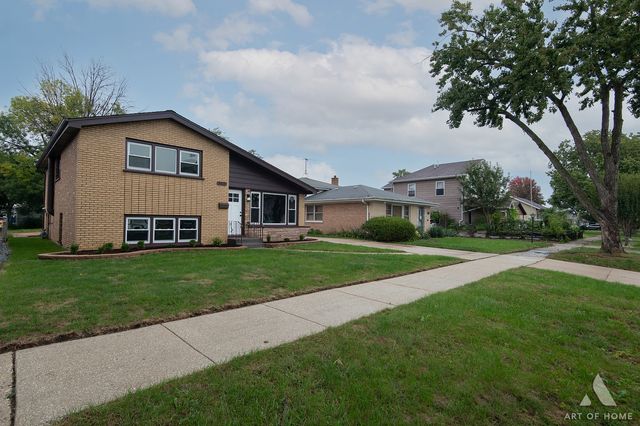 5312 Kimball Place, Oak Lawn, IL 60453