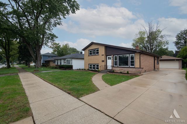 5312 Kimball Place, Oak Lawn, IL 60453