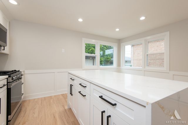 5312 Kimball Place, Oak Lawn, IL 60453