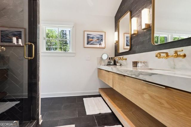 1007 Somerset Drive NW, Atlanta, GA 30327