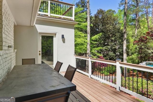 1007 Somerset Drive NW, Atlanta, GA 30327