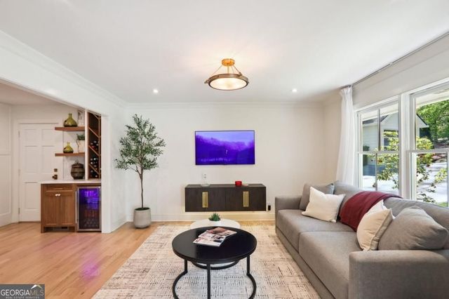 1007 Somerset Drive NW, Atlanta, GA 30327