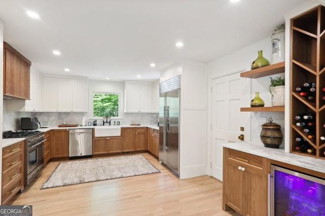 1007 Somerset Drive NW, Atlanta, GA 30327