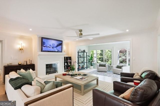 1007 Somerset Drive NW, Atlanta, GA 30327