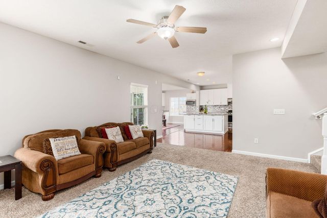 167 Old Colony Drive, Delaware, OH 43015
