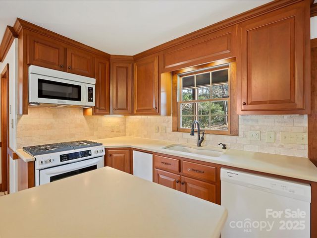 306 Garrison Drive, Kings Mountain, NC 28086