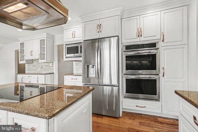 730 SEITZ DR, Lewisberry, PA 17339