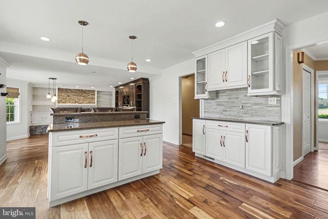 730 SEITZ DR, Lewisberry, PA 17339