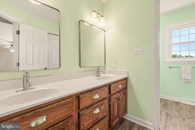 730 SEITZ DR, Lewisberry, PA 17339