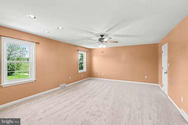 730 SEITZ DR, Lewisberry, PA 17339
