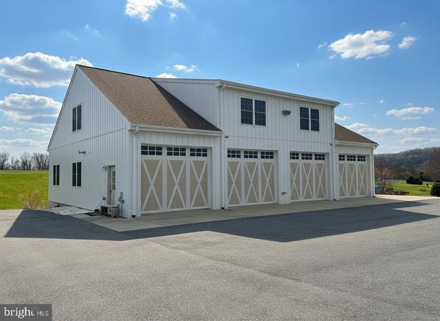 730 SEITZ DR, Lewisberry, PA 17339