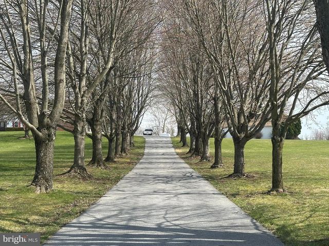 730 SEITZ DR, Lewisberry, PA 17339