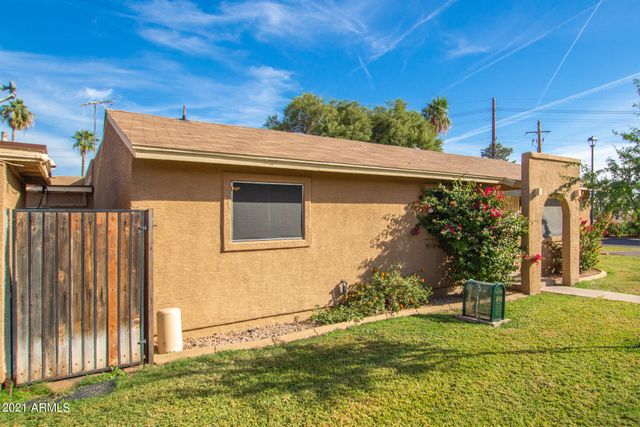 2612 E LEMON Street, Tempe, AZ 85288
