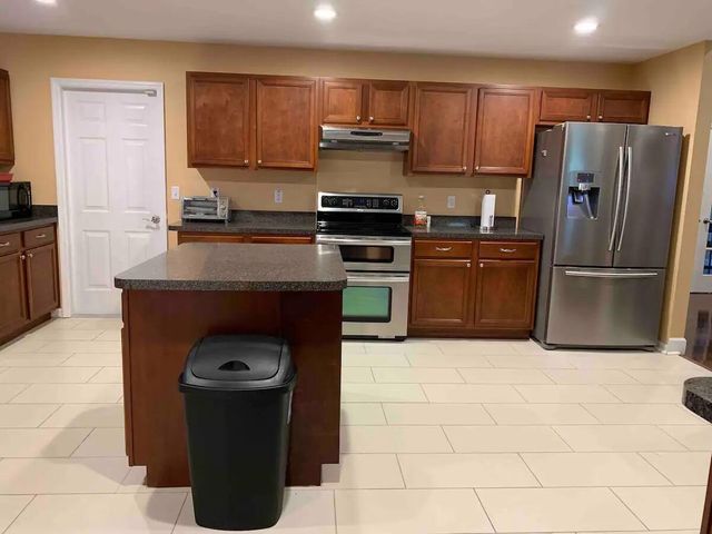 1041 SW John Maccormack Terrace, Port St. Lucie, FL 34953