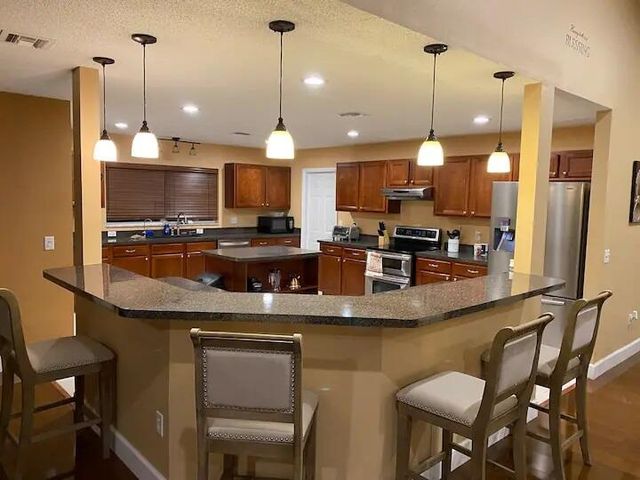 1041 SW John Maccormack Terrace, Port St. Lucie, FL 34953
