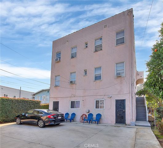 3945 Woolwine, Los Angeles, CA 90063