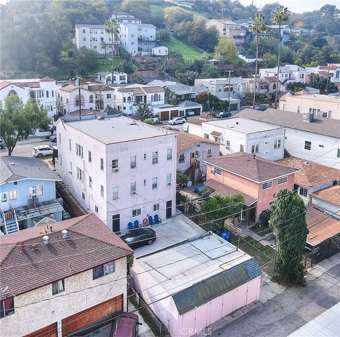 3945 Woolwine, Los Angeles, CA 90063