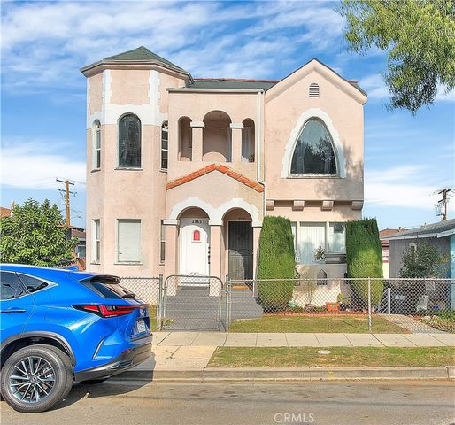 3945 Woolwine, Los Angeles, CA 90063