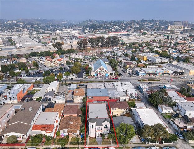 3945 Woolwine, Los Angeles, CA 90063