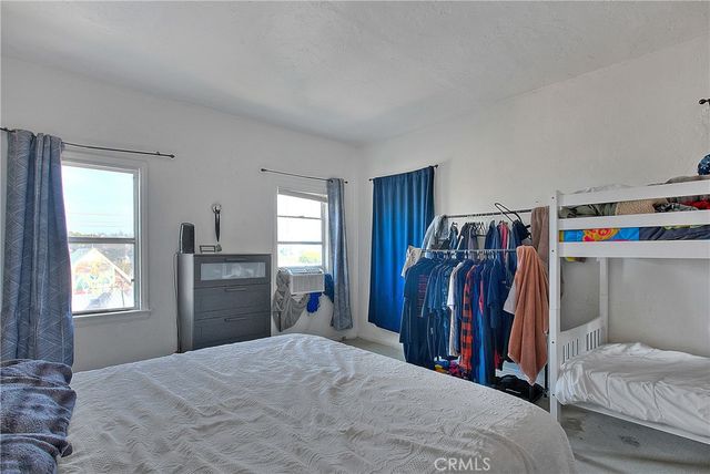 3945 Woolwine, Los Angeles, CA 90063