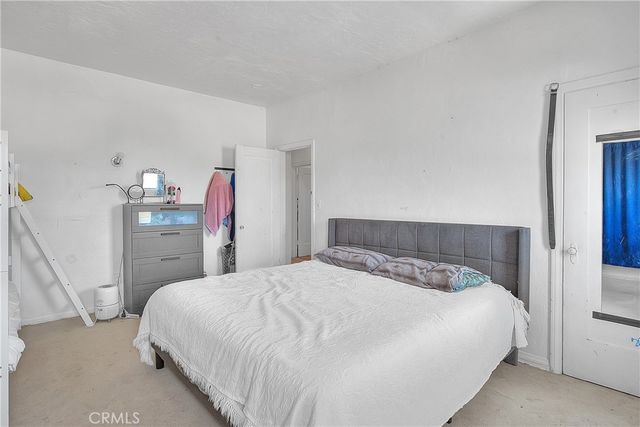 3945 Woolwine, Los Angeles, CA 90063