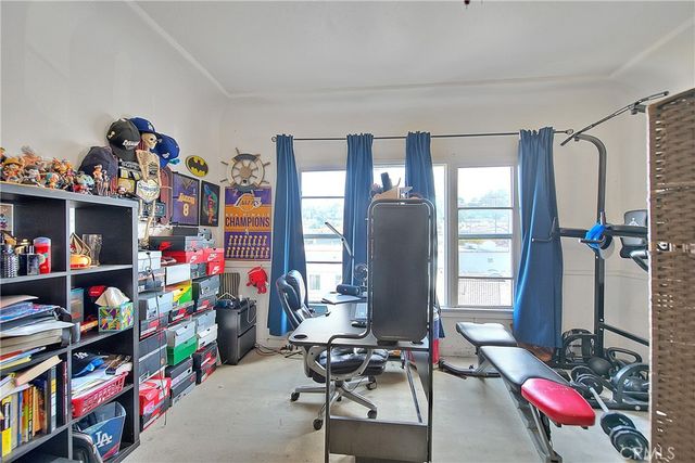 3945 Woolwine, Los Angeles, CA 90063